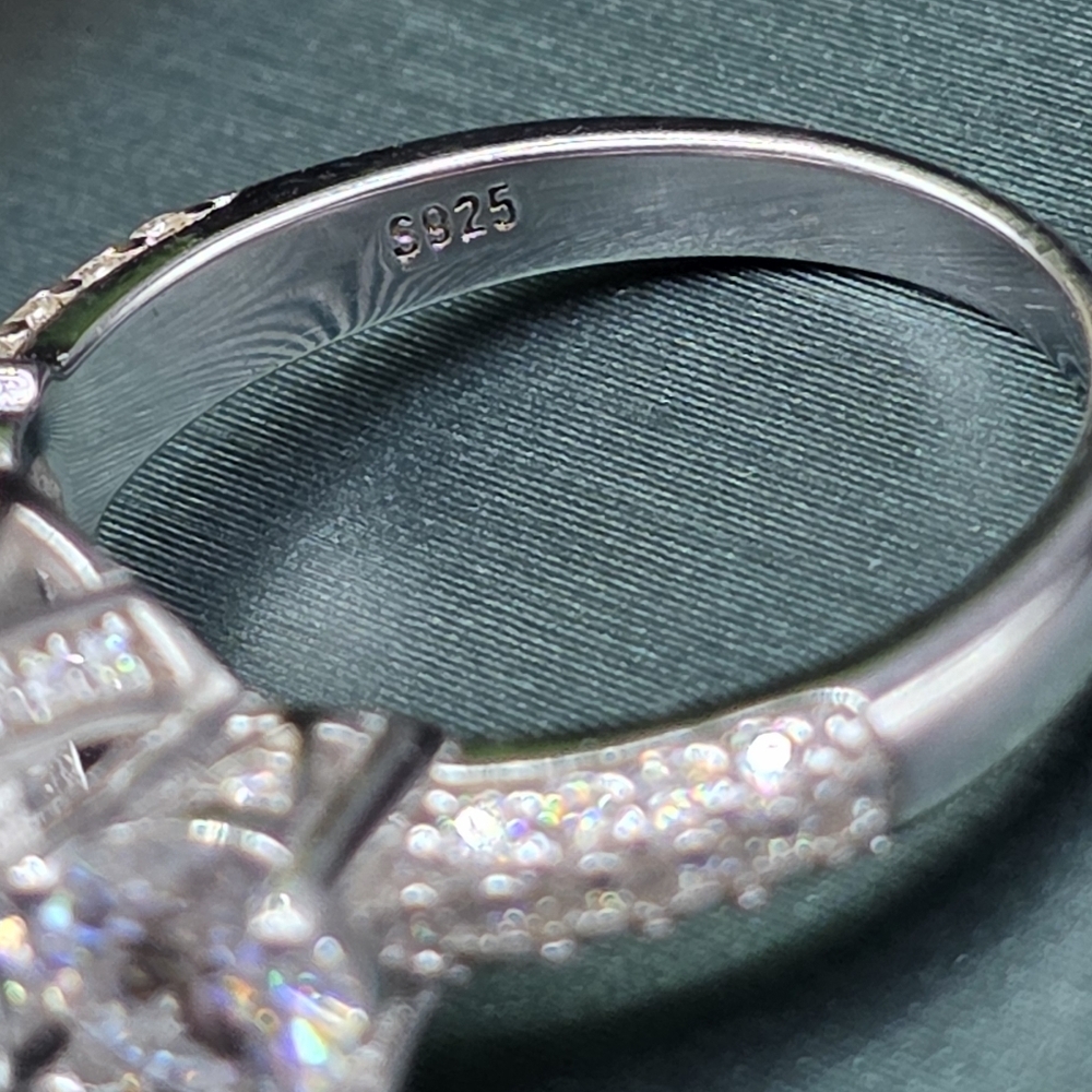 5ct Moissanite 3-Stone Ring – Size 6 (S925 Solid Silver) - Picture 7 of 10